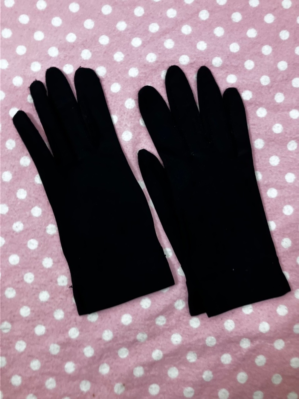Vintage Isotoner Black Gloves OS - Picture 5 of 9